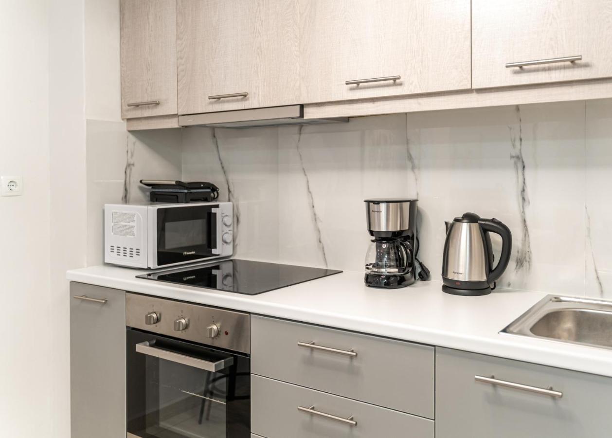 Apartment Spacious 2bd Next To Metro *